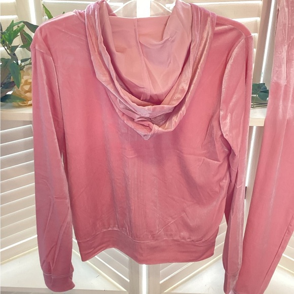 ROSIO NWOT SHIMMER PINK SWEATSHIRT & JOGGERS SIZE MED 1263 - Picture 9 of 10